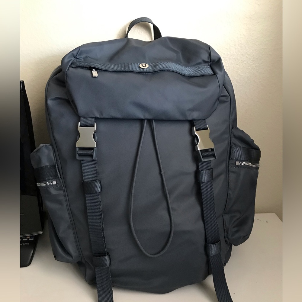 LuluLemon wunderlust backpack 25L - Brand new, without tag 3/16/26: available